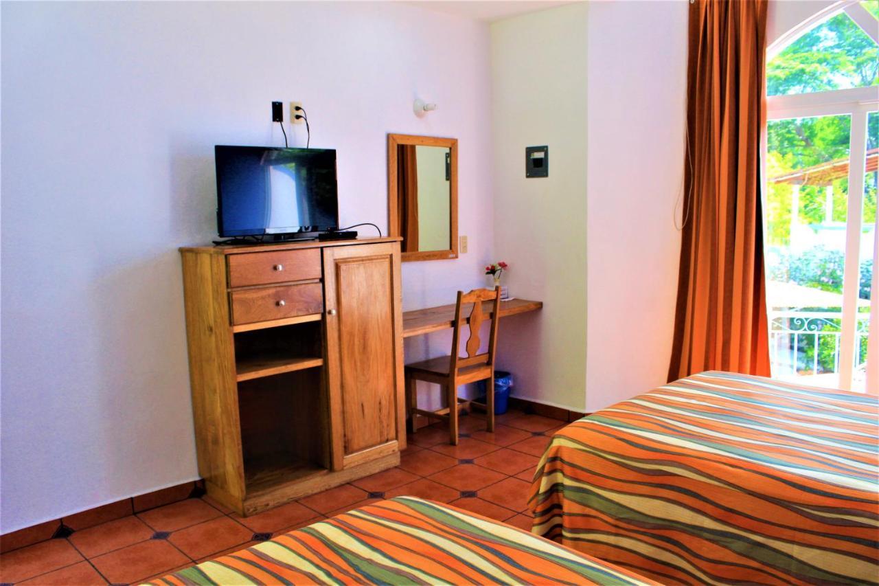 Hotel Mexico Lindo Santa Cruz Huatulco Esterno foto